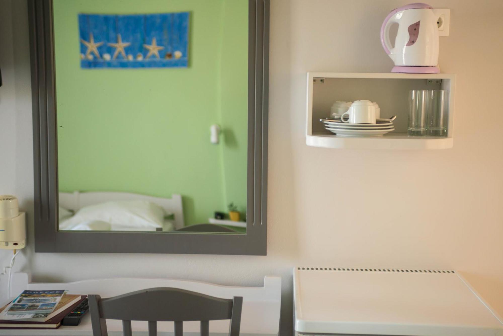 Nereides Hotel Kolimvarion Bagian luar foto