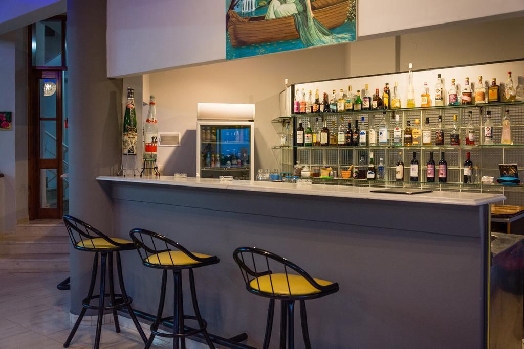 Nereides Hotel Kolimvarion Bagian luar foto